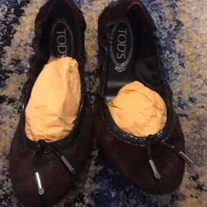 Tod’s ladies ballerina flats
